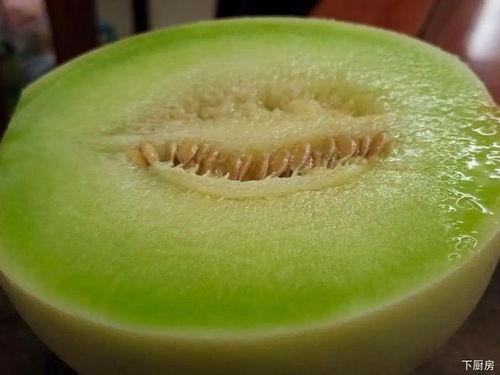 甜糯密瓜怎么吃,探索甜糯密瓜的多重美味食用方法
