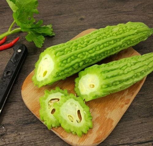 秤砣瓜可以吃吗,既能观赏又能食用的神奇果实